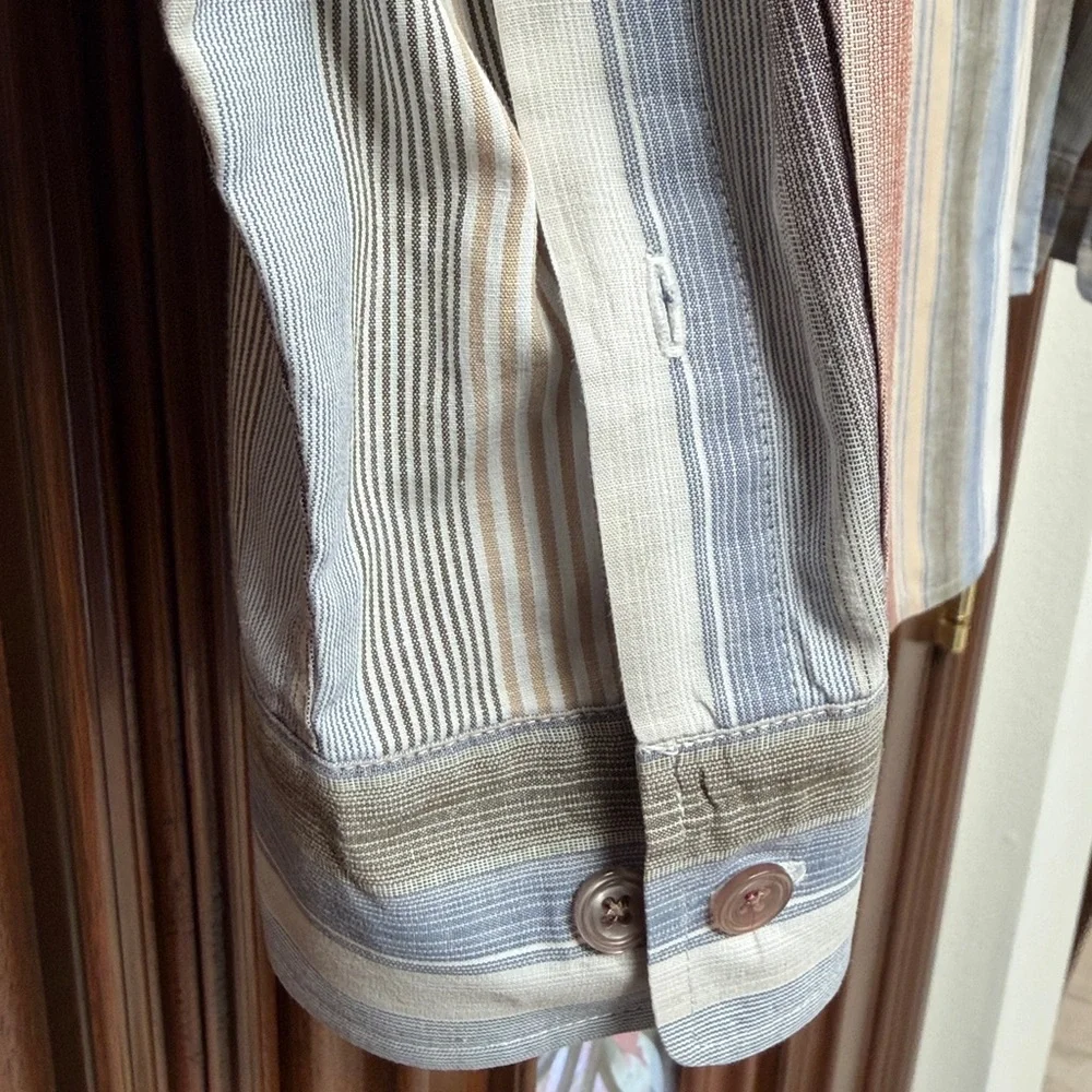 Sixty Six Eleven Button Down Embroidered Shirt, Long Sleeve Tapered Fit - Picture 4 of 7